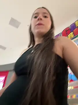 LittleDoll    online show from March 2025 02:01:01 PM