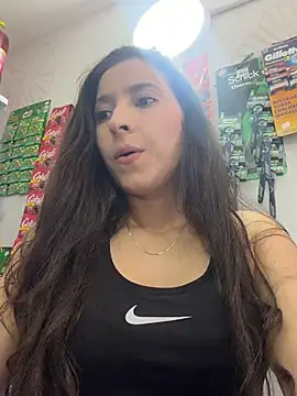 LittleDoll    online show from February 2026 03:56:02 PM