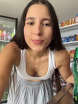 LittleDoll    online show from April 2026 05:39:01 PM