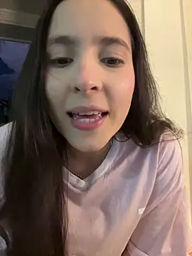 Snapshot of LittleDoll___ chatting on November 2025 11:09:02 PM LittleDoll online show from November 2025 11:09:02 PM