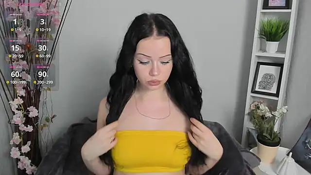 Snapshot of Lori__Hell chatting on May 2026 03:43:01 AM Lori Hell online show from May 2026 03:43:01 AM