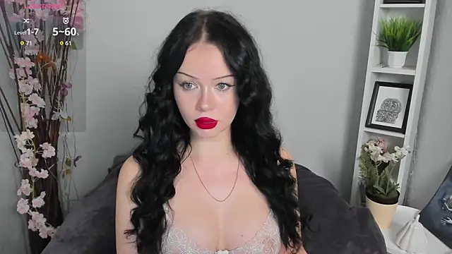 Snapshot of Lori__Hell chatting on May 2026 03:47:02 AM Lori Hell online show from May 2026 03:47:02 AM