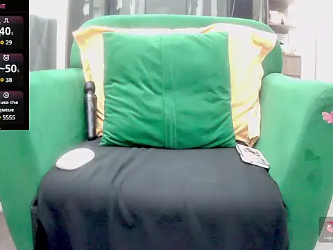 Snapshot of nina9384 chatting on February 2025 07:49:01 PM nina9384 online show from February 2025 07:49:01 PM