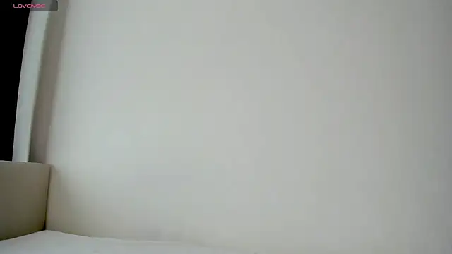 mercedescutee online show from April 2026 11:22:02 AM