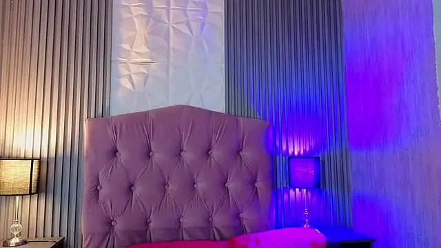 tatty wilson online show from April 2026 01:01:01 PM