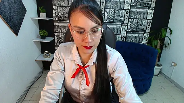 Agata-Moon online show from November 2025 01:12:01 PM