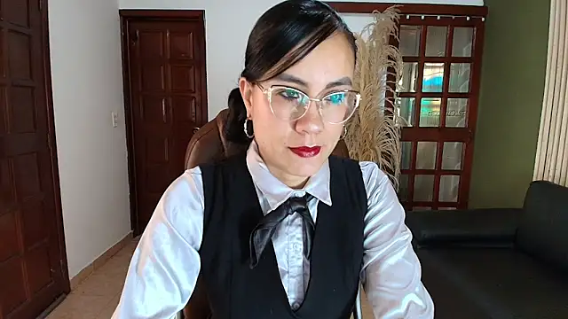 Agata-Moon online show from November 2025 04:21:01 PM