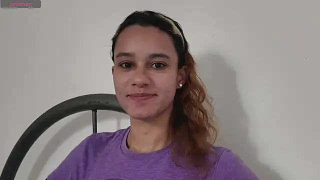 SamanthaWatson online show from November 2025 07:50:01 PM