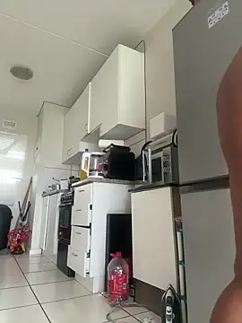 officialkhakes za online show from April 2026 02:35:01 PM