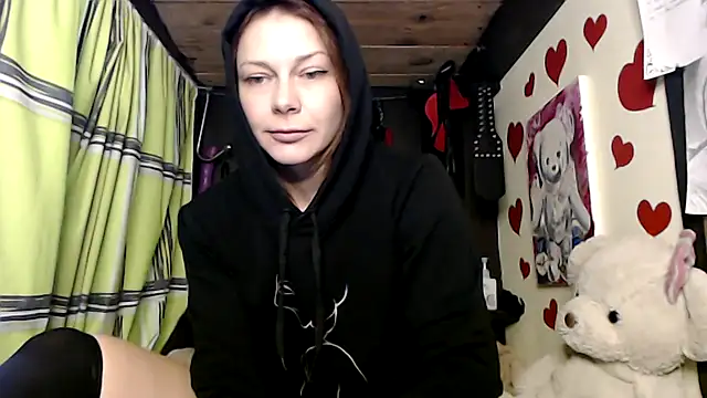 Snapshot of HarleyQuinn_69 chatting on December 2024 06:29:01 PM HarleyQuinn 69 online show from December 2024 06:29:01 PM