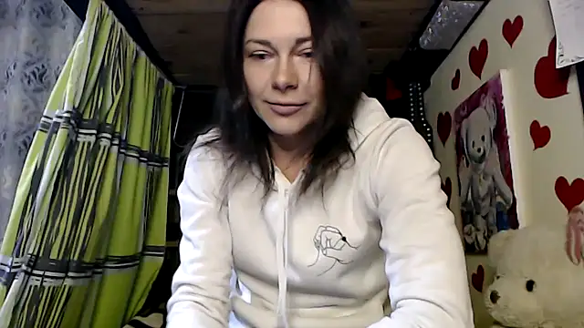 Snapshot of HarleyQuinn_69 chatting on February 2025 07:41:02 PM HarleyQuinn 69 online show from February 2025 07:41:02 PM