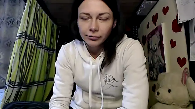 Snapshot of HarleyQuinn_69 chatting on February 2025 10:43:02 PM HarleyQuinn 69 online show from February 2025 10:43:02 PM
