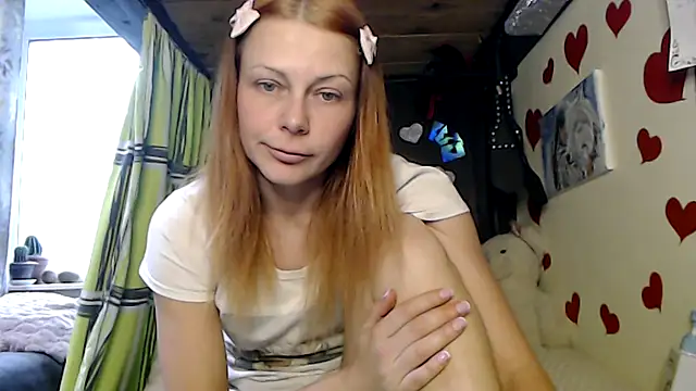Snapshot of HarleyQuinn_69 chatting on September 2025 01:18:02 PM HarleyQuinn 69 online show from September 2025 01:18:02 PM
