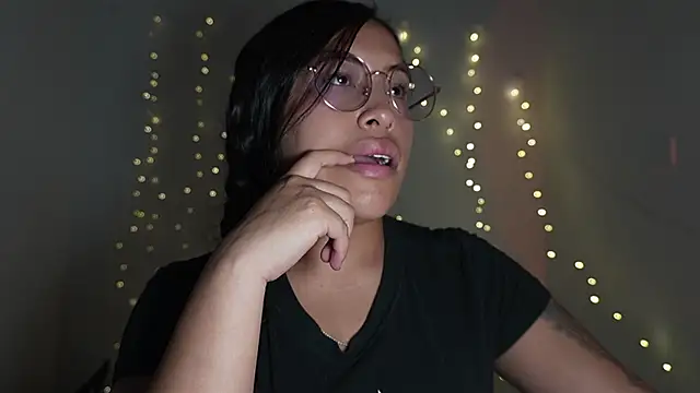 Snapshot of nerak_1a_ chatting on December 2025 06:24:01 PM nerak 1a online show from December 2025 06:24:01 PM