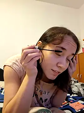 Snapshot of kaca098 chatting on December 2024 05:17:01 PM kaca098 online show from December 2024 05:17:01 PM