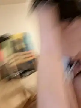 kaca098 online show from April 2026 05:52:01 PM