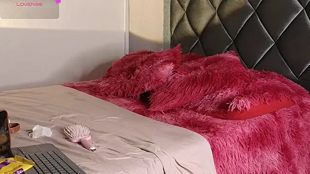 ashley brend online show from February 2026 08:42:01 PM