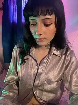LiliJones  online show from October 2025 01:19:01 PM