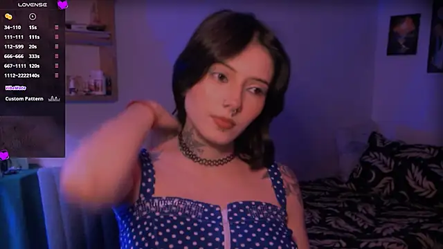 LiliJones  online show from March 2026 06:19:01 PM