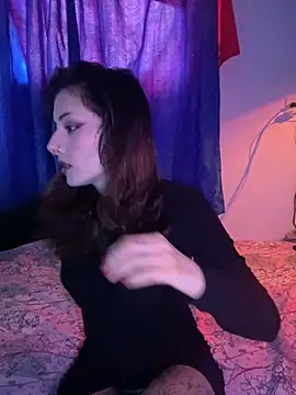 LiliJones  online show from September 2025 05:04:01 PM
