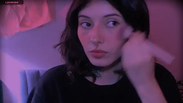 LiliJones  online show from March 2026 05:11:02 PM