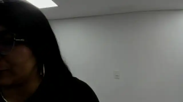 Luna Dumont online show from October 2025 11:10:02 AM