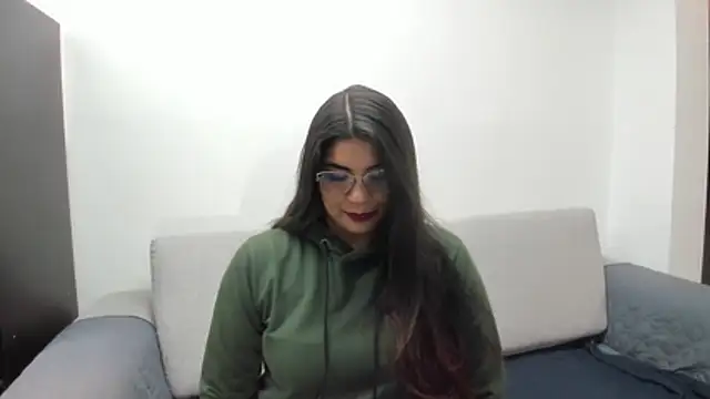 Luna Dumont online show from December 2025 11:09:01 AM