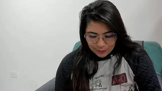 Luna Dumont online show from September 2025 11:10:01 AM