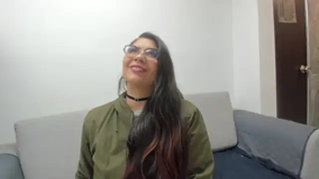 Luna Dumont online show from January 2026 11:25:01 AM