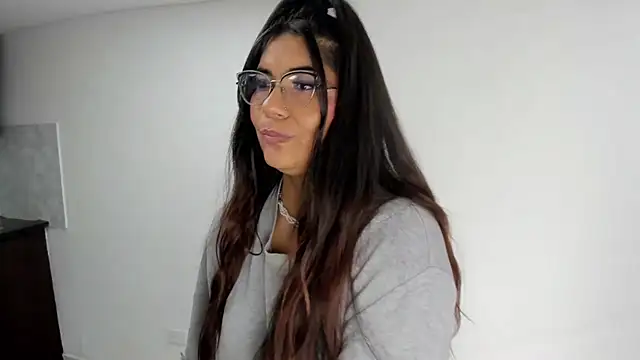 Luna Dumont online show from November 2025 11:19:02 PM