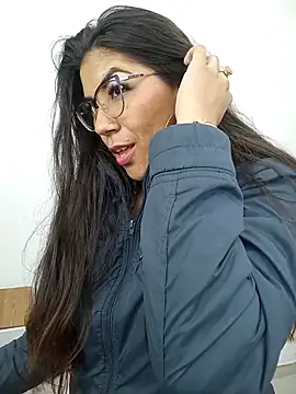 Luna Dumont online show from May 2026 11:18:01 AM