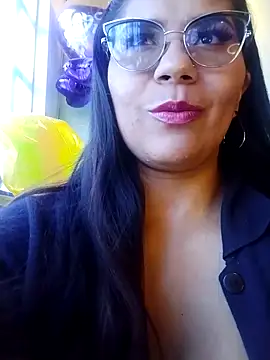 Luna Dumont online show from September 2025 01:50:02 PM