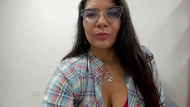 Luna Dumont online show from October 2025 11:25:01 AM