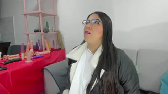 Snapshot of Luna_Dumont chatting on January 2026 11:14:02 AM Luna Dumont online show from January 2026 11:14:02 AM