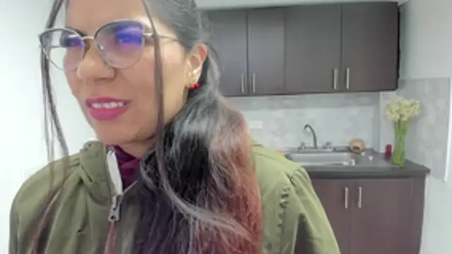 Snapshot of Luna_Dumont chatting on January 2026 11:14:01 AM Luna Dumont online show from January 2026 11:14:01 AM