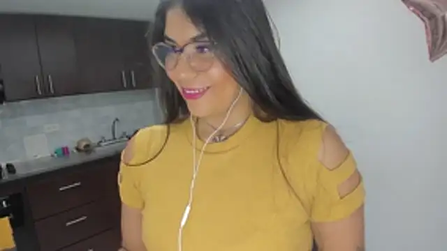 Luna Dumont online show from March 2026 11:07:02 AM