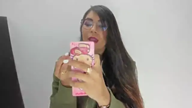 Snapshot of Luna_Dumont chatting on January 2026 11:14:02 AM Luna Dumont online show from January 2026 11:14:02 AM