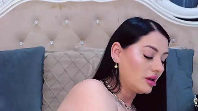 Lauren Saint online show from March 2026 12:07:02 PM