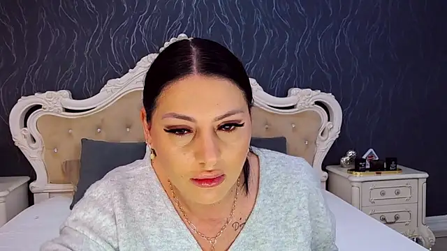 Lauren Saint online show from November 2025 09:46:02 AM