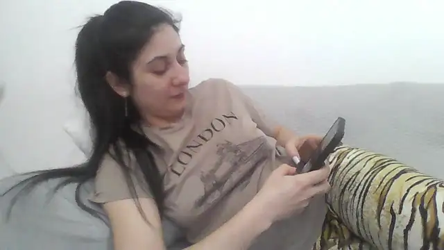 davenmichelle00 online show from March 2026 05:20:01 PM