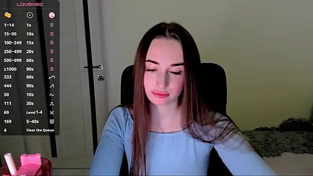 Snapshot of Kimmberr chatting on October 2025 03:52:01 AM Kimmberr online show from October 2025 03:52:01 AM