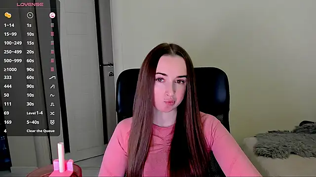 Kimmberr online show from October 2025 04:22:02 AM