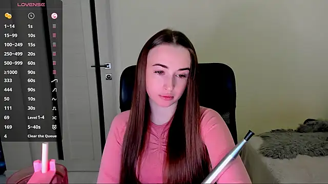 Snapshot of Kimmberr chatting on October 2025 04:44:02 AM Kimmberr online show from October 2025 04:44:02 AM