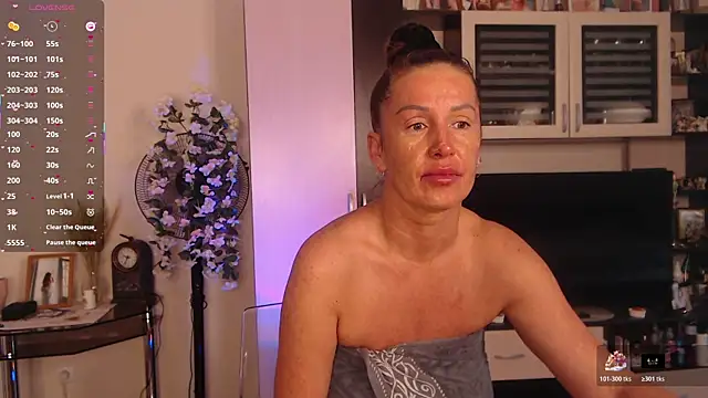 Snapshot of SheilaRyan chatting on November 2025 05:10:02 AM SheilaRyan online show from November 2025 05:10:02 AM