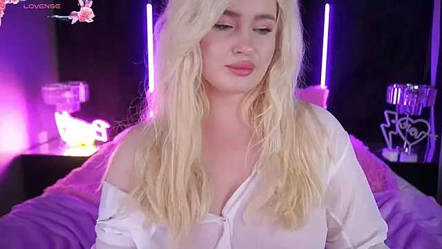 CocoSecretss online show from February 2025 10:47:02 AM