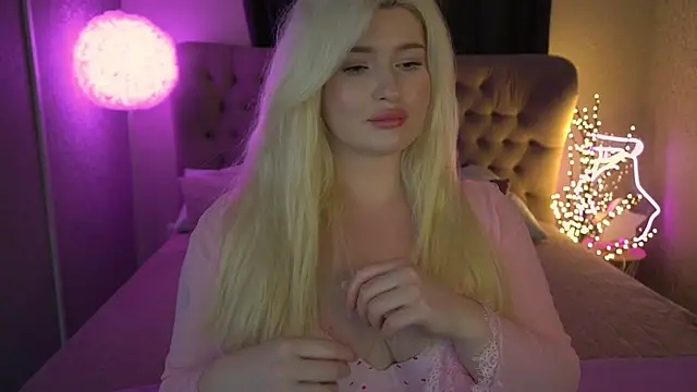 CocoSecretss online show from February 2025 07:40:01 AM