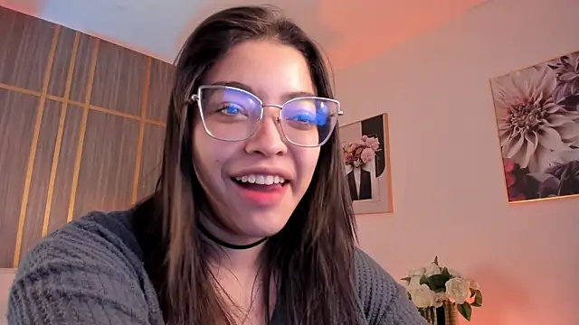 Dollar-girl online show from April 2026 02:01:05 PM