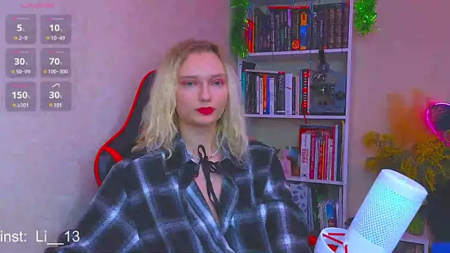 Angelina  1 online show from February 2025 08:53:01 PM