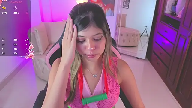 Snapshot of NATAASHA___ chatting on November 2025 03:21:01 AM NATAASHA online show from November 2025 03:21:01 AM