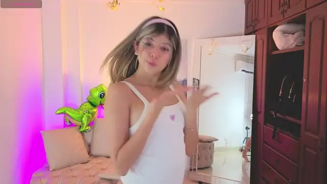 NATAASHA    online show from March 2026 03:50:02 AM